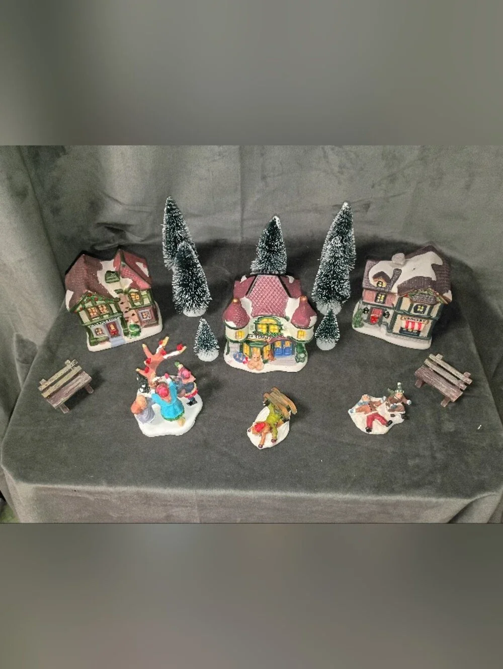 Ceramic Christmas Village 3 Buildings, 3 Figures, 7 Trees And 2 Benches EUC